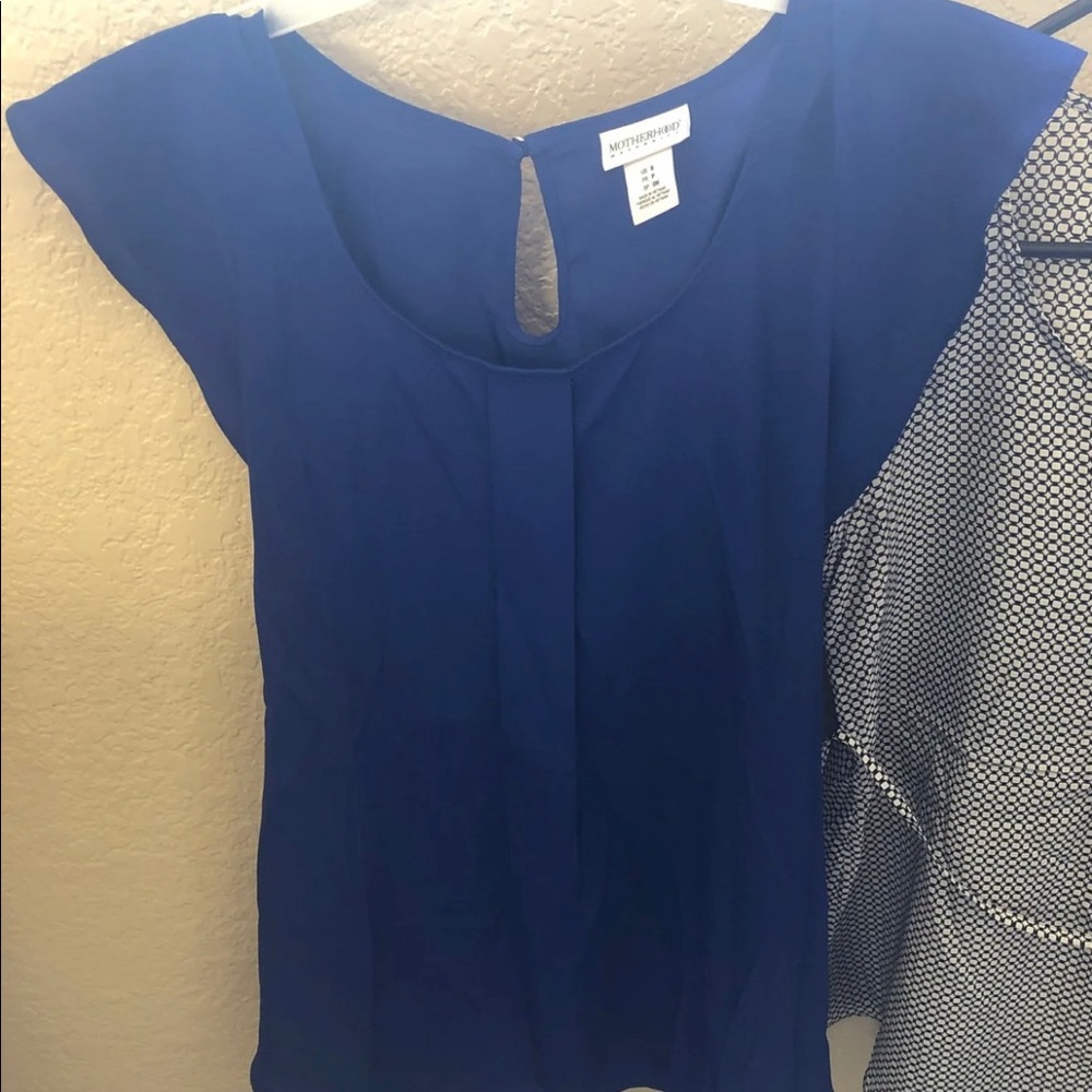 Maternity top bundle - Picture 2 of 5